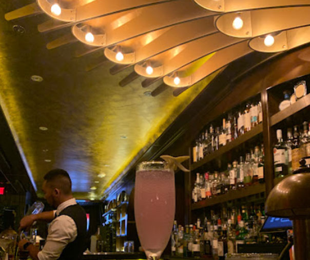 Peacock Lounge